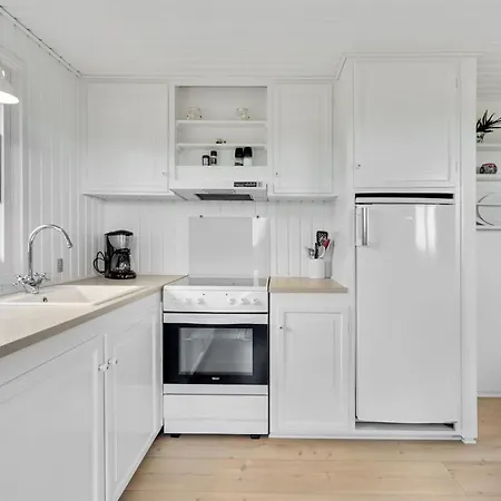 Iken - 500m From The Sea By Interhome
